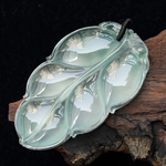 �����Ȼ���A���߱���Ҷ�ӹҼ�