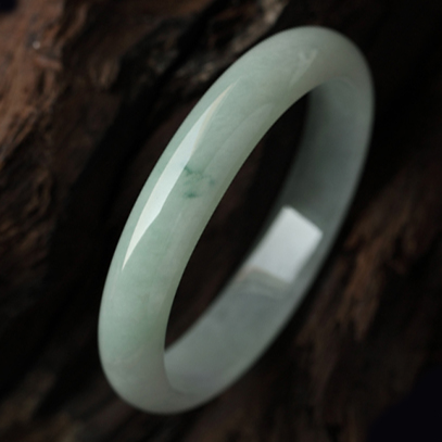 ����������Ȼ����Ͽ�A����Ŵ�����������������55.6mm